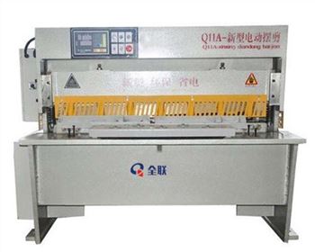 河南電動剪板機