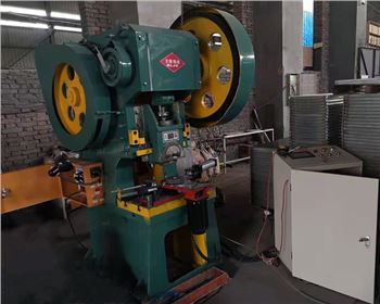 法蘭沖孔機(jī)